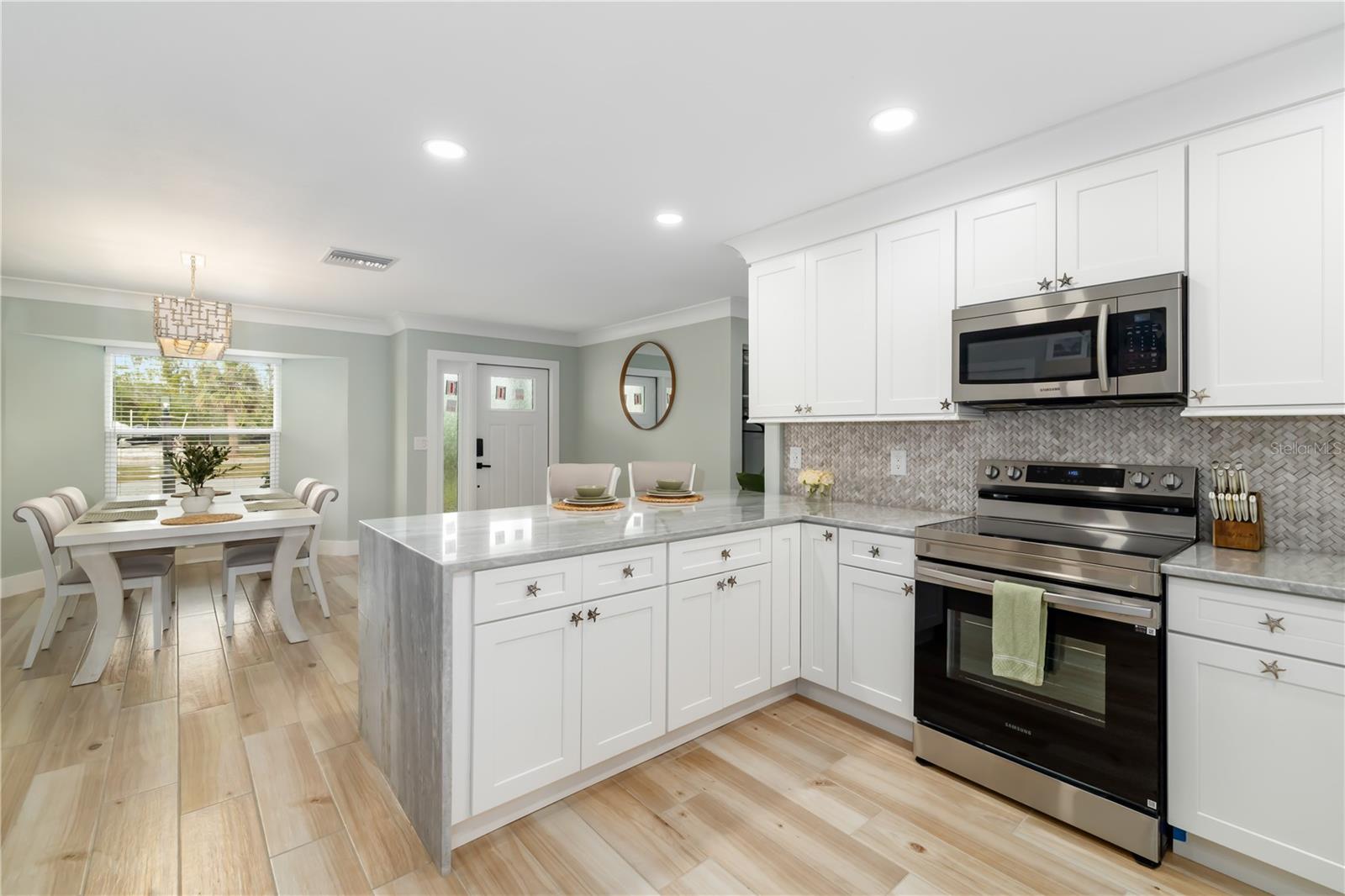 Image 7 of 65 For 3719 118th Street W