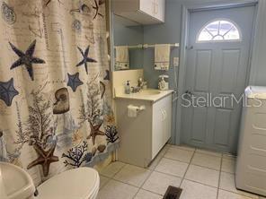 Image 21 of 35 For 6882 Holo Court