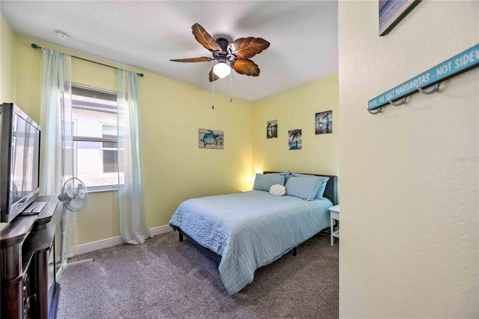 Image 21 of 56 For 14514 20th Street E