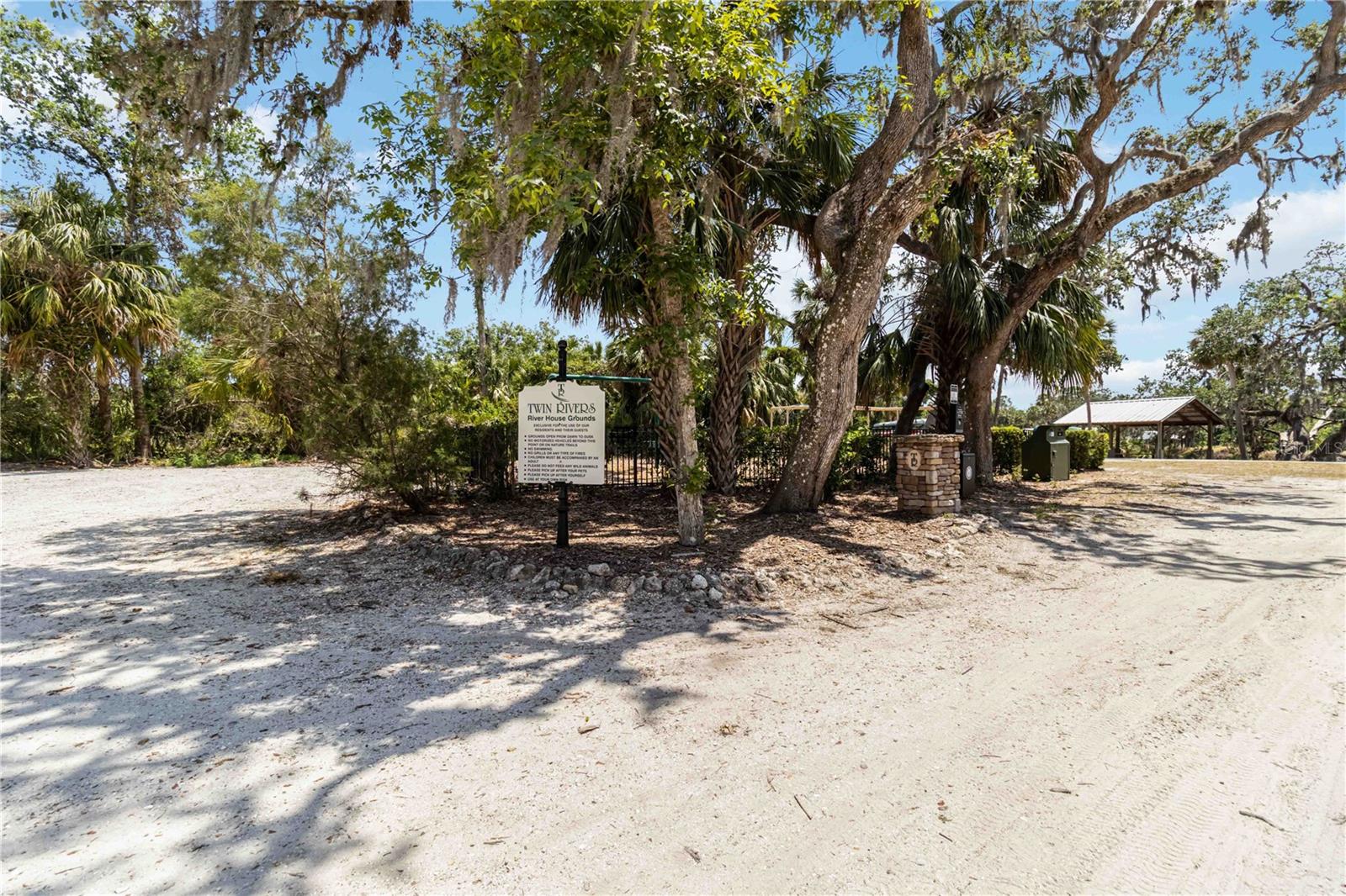 Image 42 of 56 For 14514 20th Street E