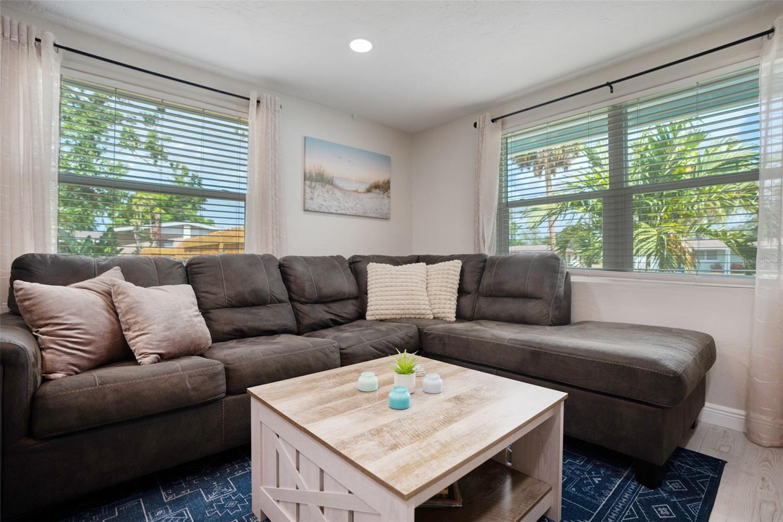 Image 17 of 55 For 1004 67th Avenue W