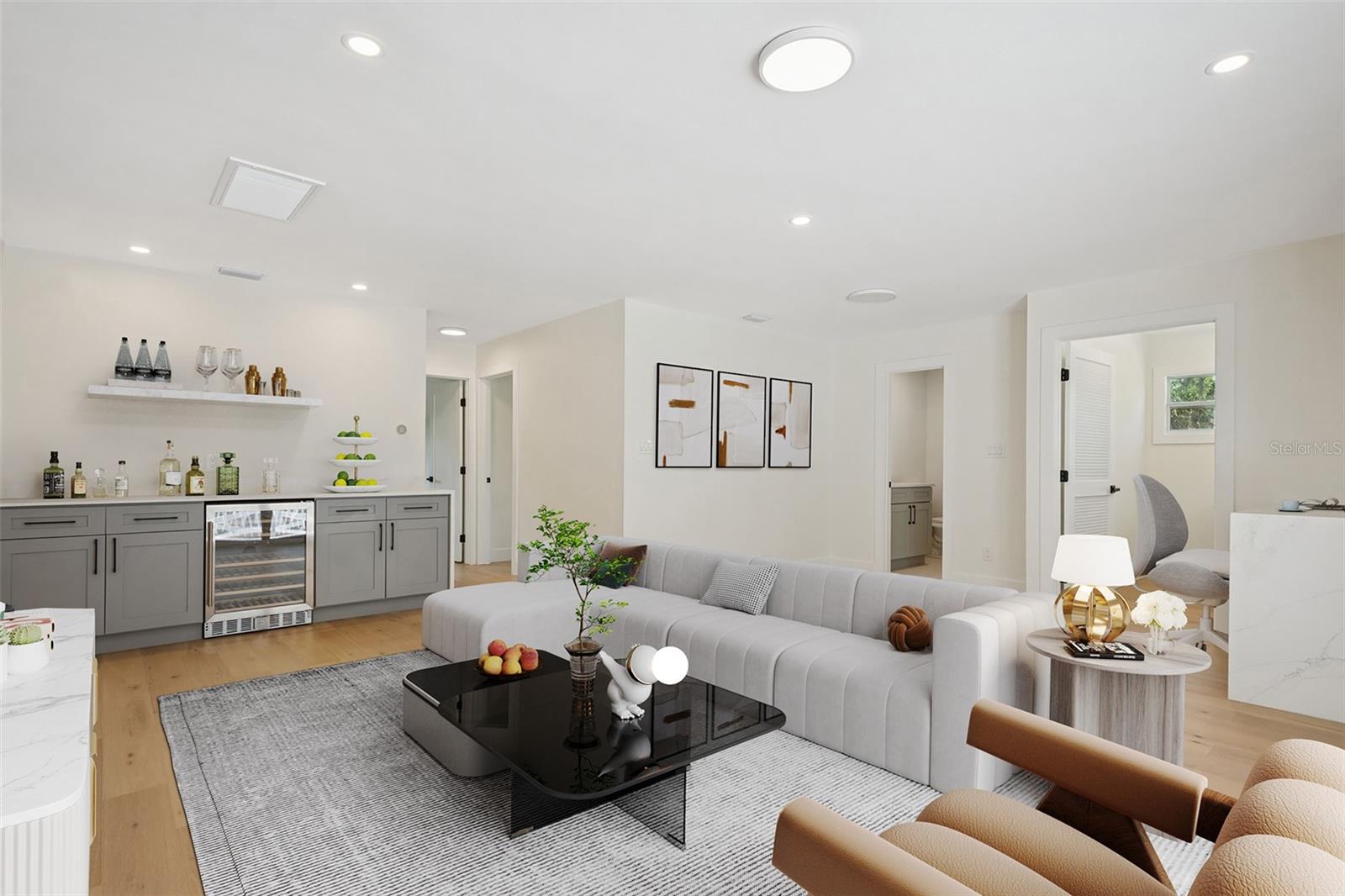 Image 9 of 28 For 2655 Bay Street