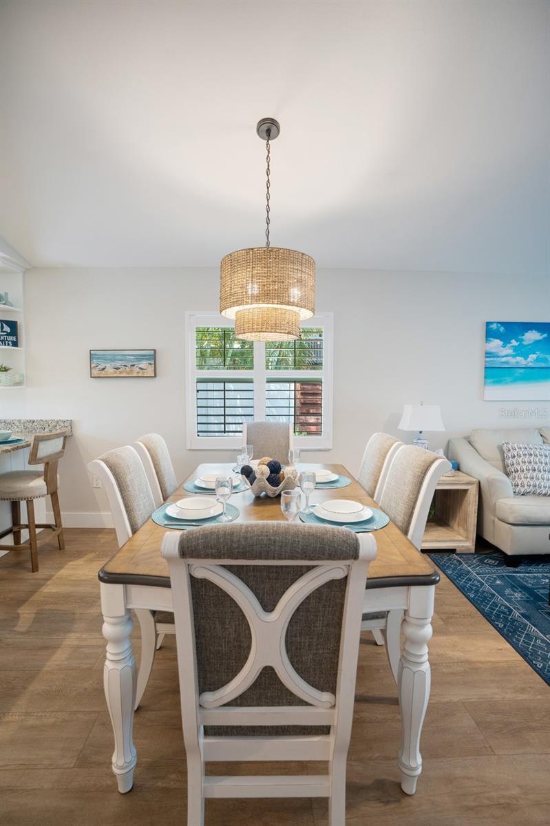 Image 47 of 72 For 2051 Roselawn Street