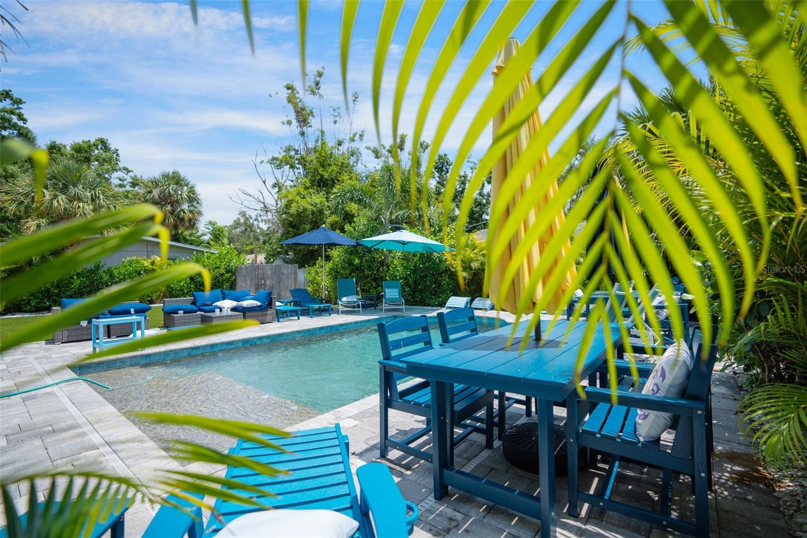 Image 70 of 72 For 2051 Roselawn Street