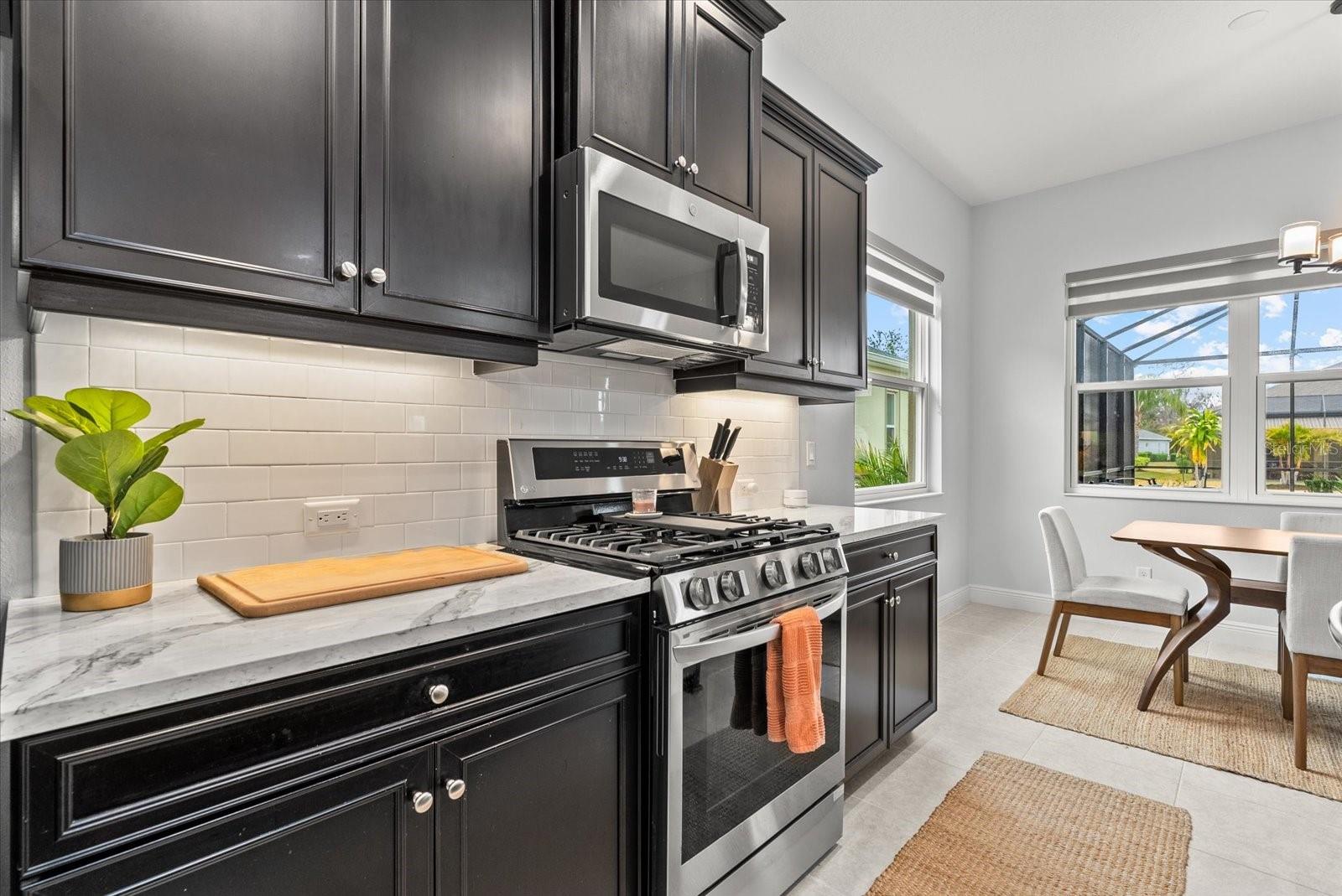 Image 19 of 48 For 12709 Lake Silver Avenue