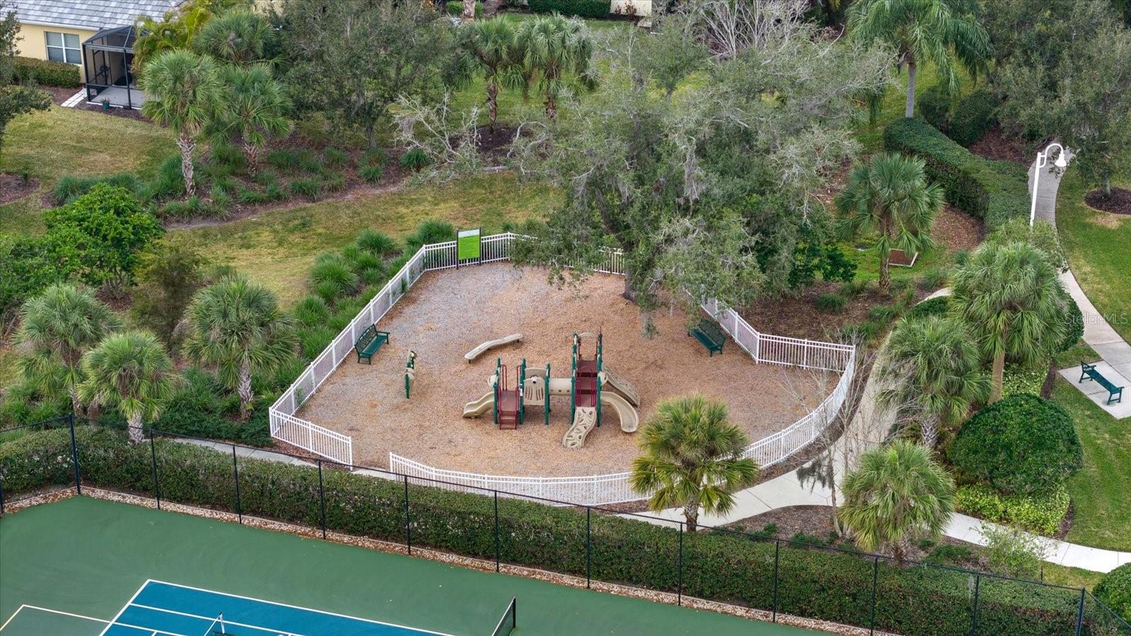 Image 45 of 48 For 12709 Lake Silver Avenue