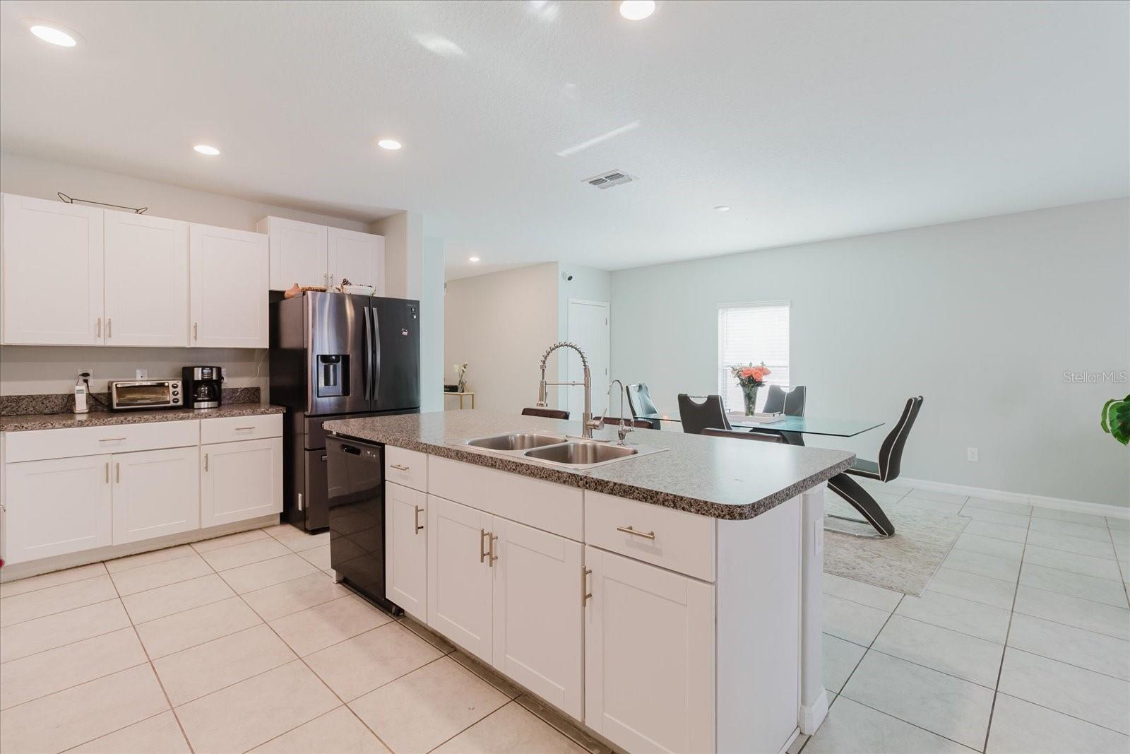 Image 22 of 68 For 4513 Eternal Prince Drive