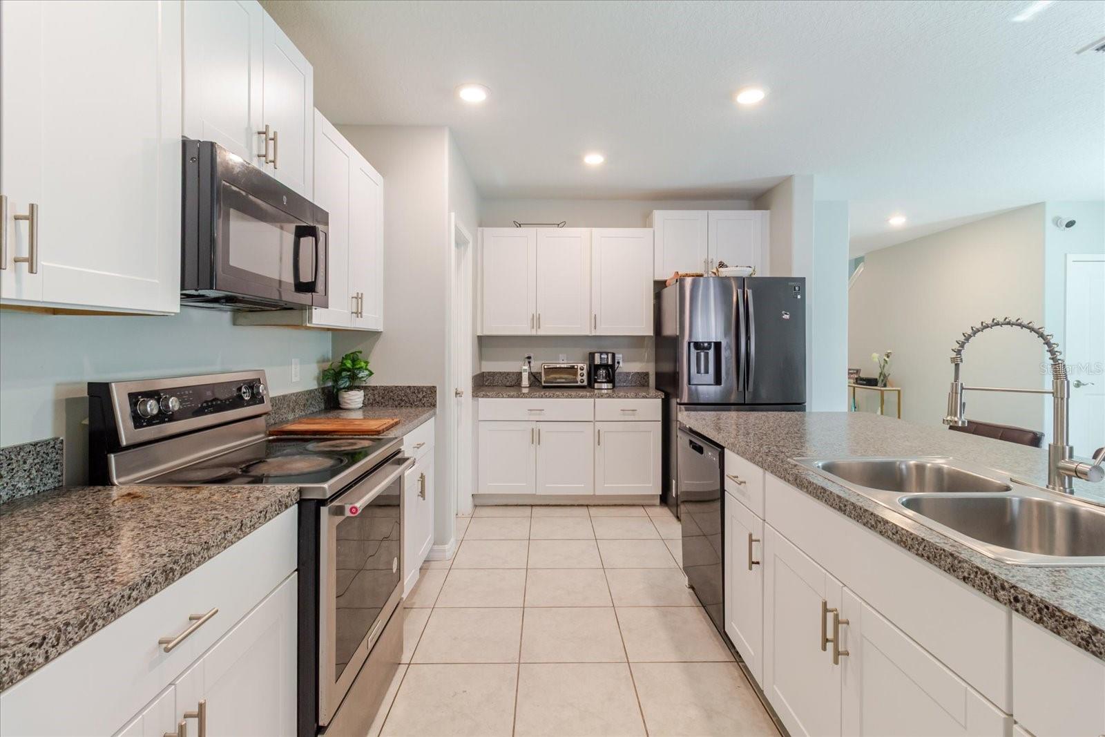 Image 23 of 68 For 4513 Eternal Prince Drive