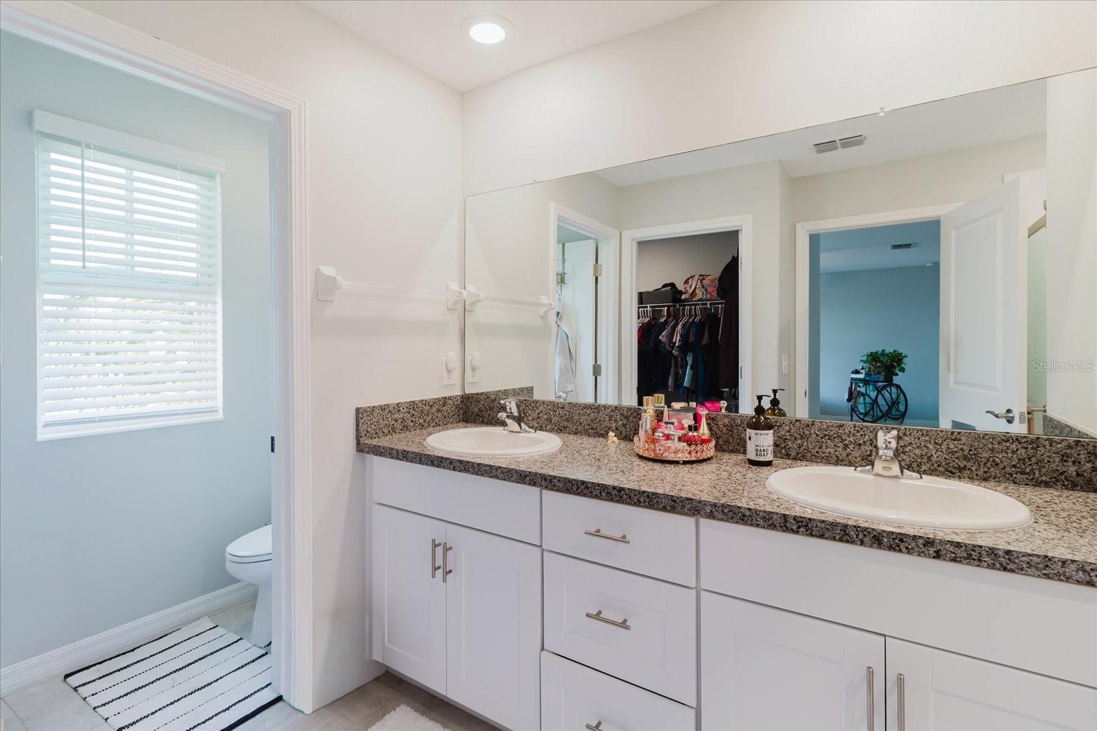 Image 44 of 68 For 4513 Eternal Prince Drive