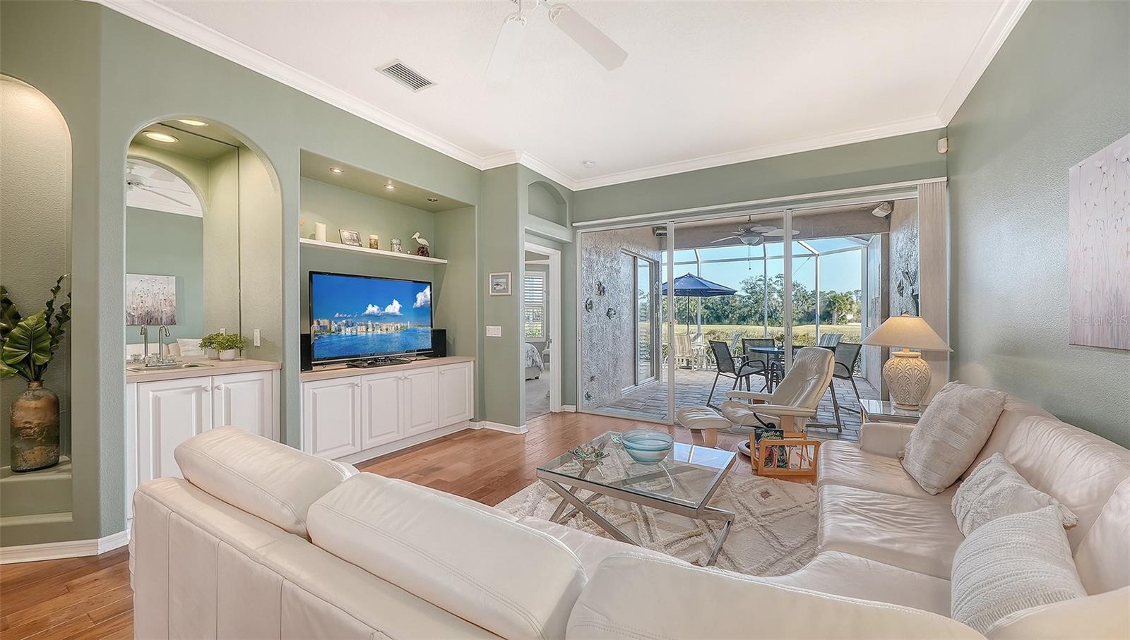 Image 11 of 78 For 9447 Forest Hills Circle