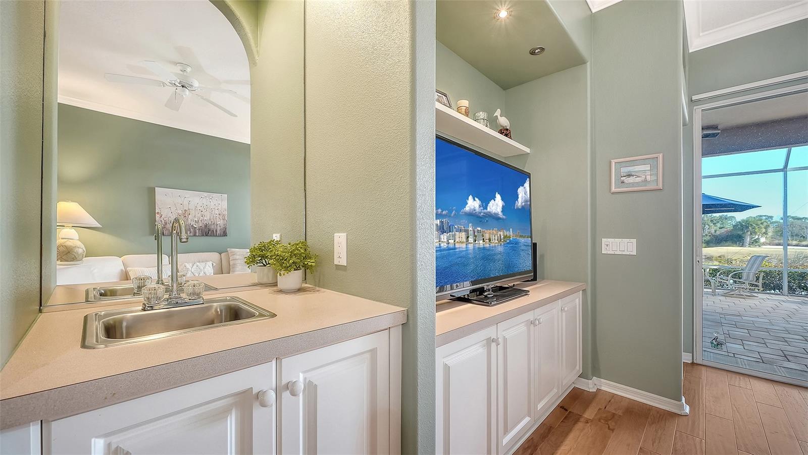 Image 18 of 78 For 9447 Forest Hills Circle