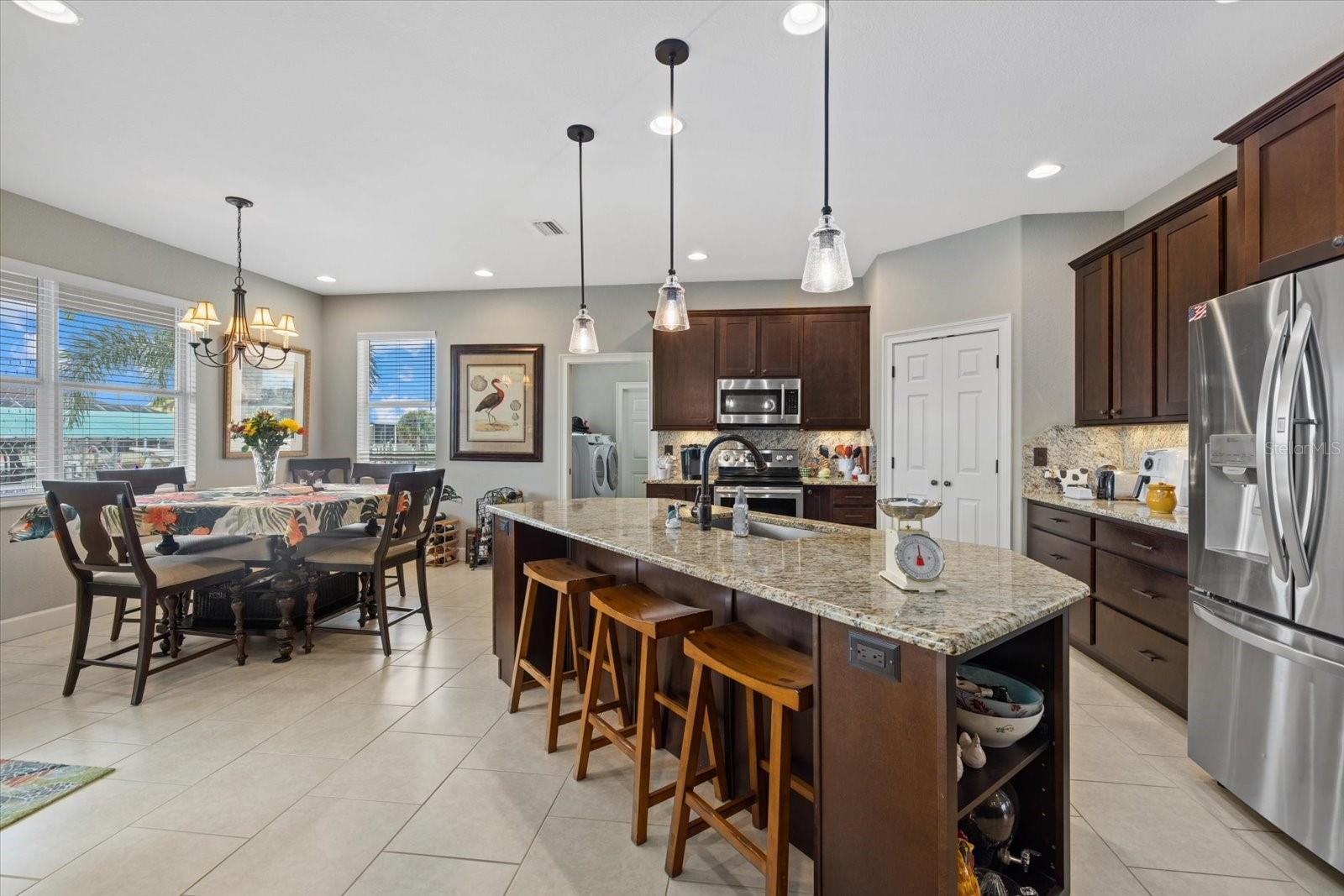 Image 11 of 46 For 731 Eldorado Drive