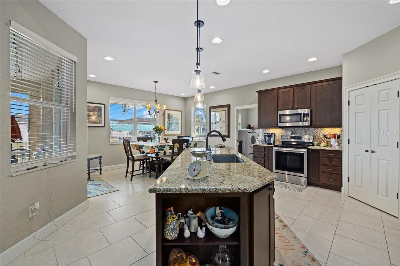 Image 9 of 46 For 731 Eldorado Drive