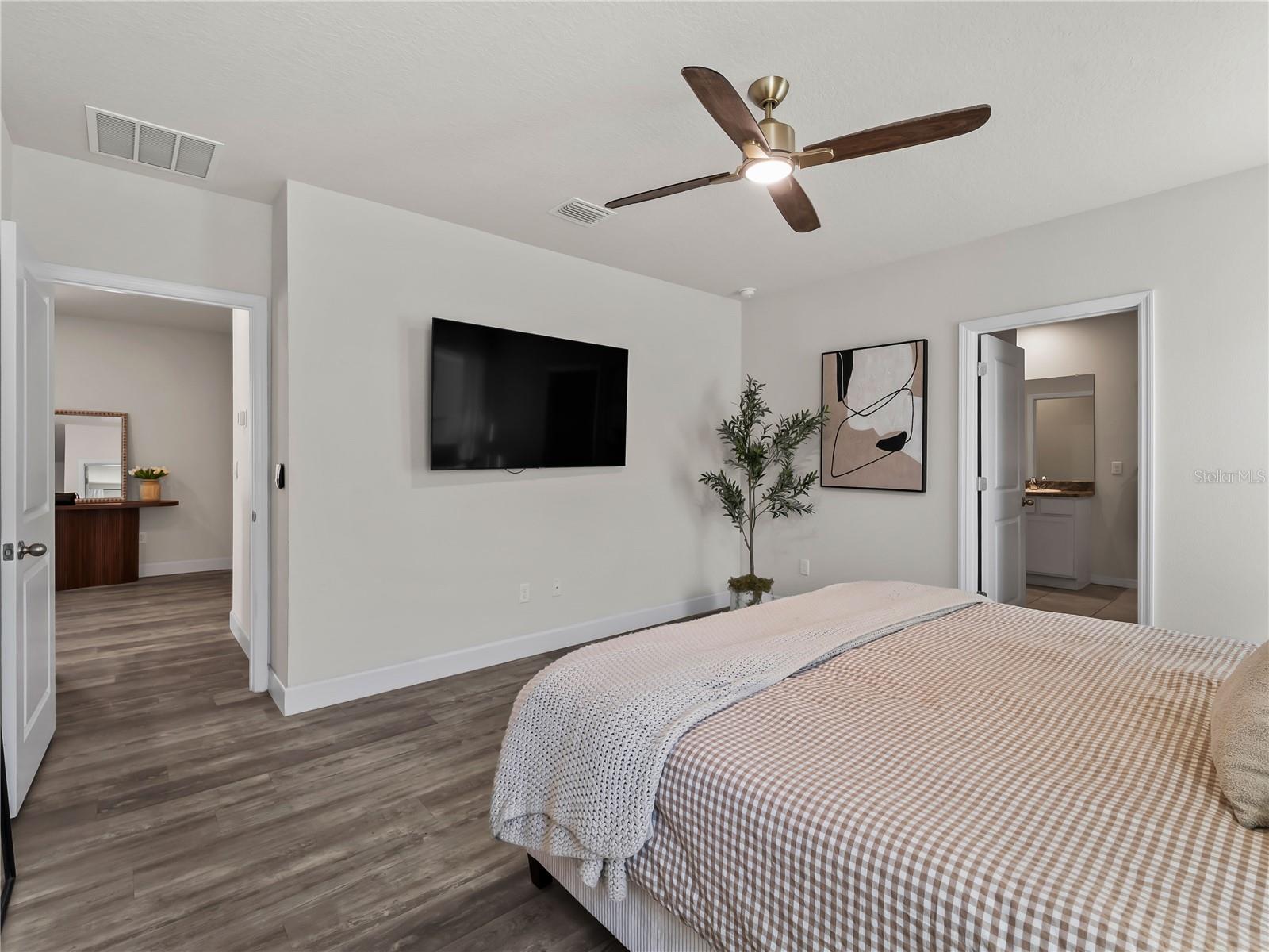 Image 20 of 70 For 16819 Yard Spring Drive