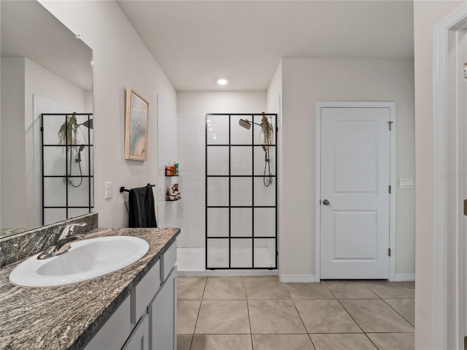 Image 23 of 70 For 16819 Yard Spring Drive