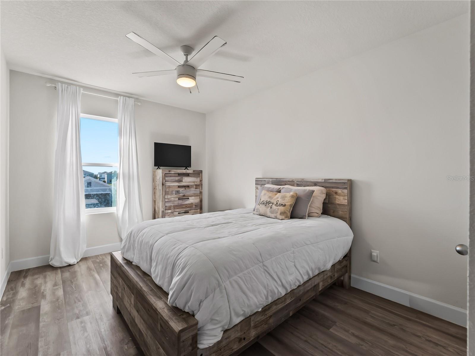 Image 31 of 70 For 16819 Yard Spring Drive