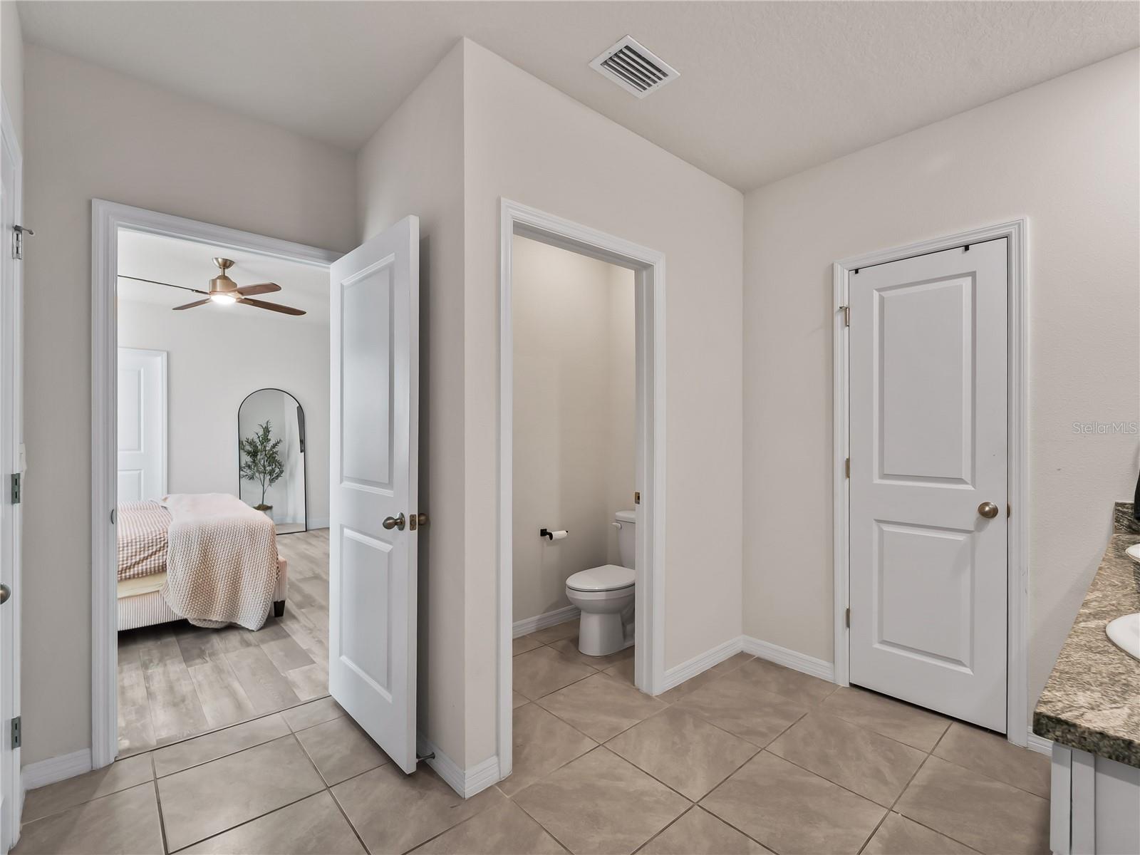 Image 33 of 70 For 16819 Yard Spring Drive