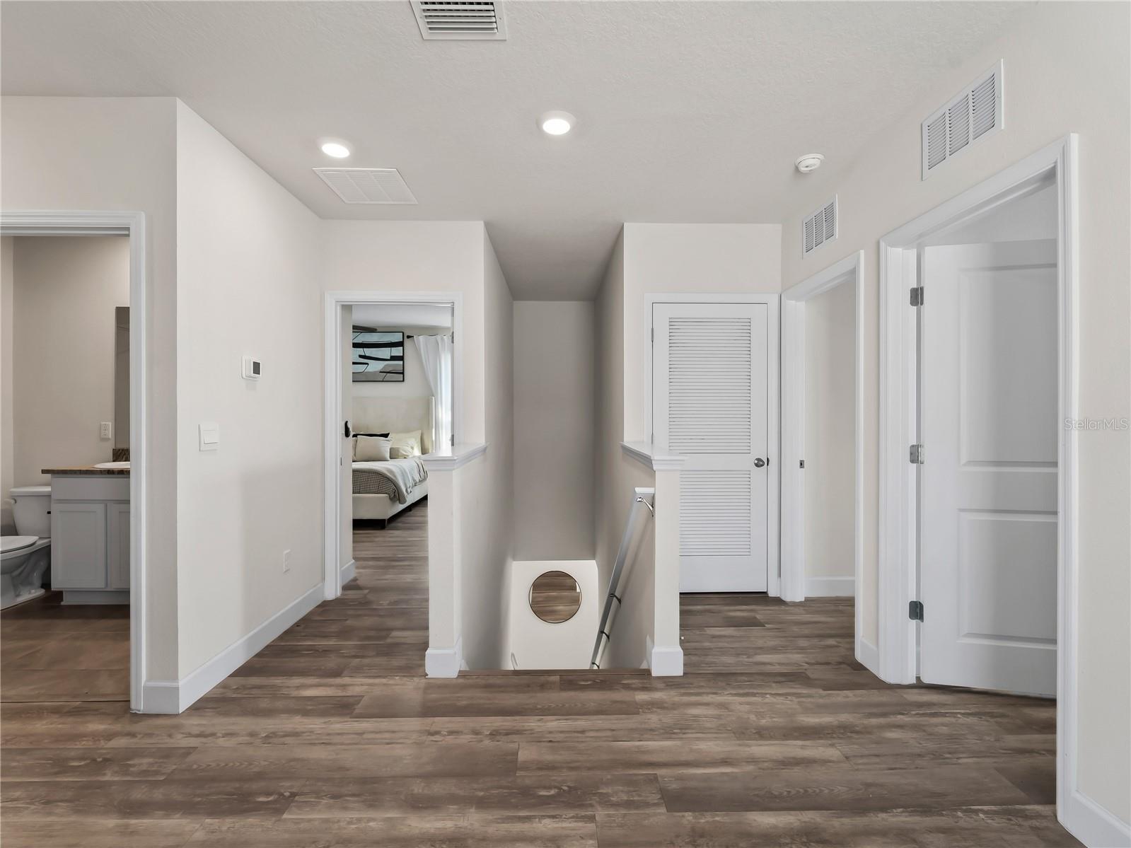 Image 37 of 70 For 16819 Yard Spring Drive