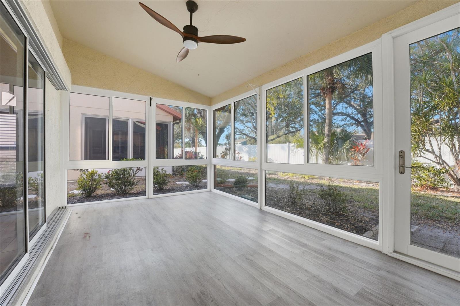 Image 19 of 23 For 5744 Antibes Street 3059