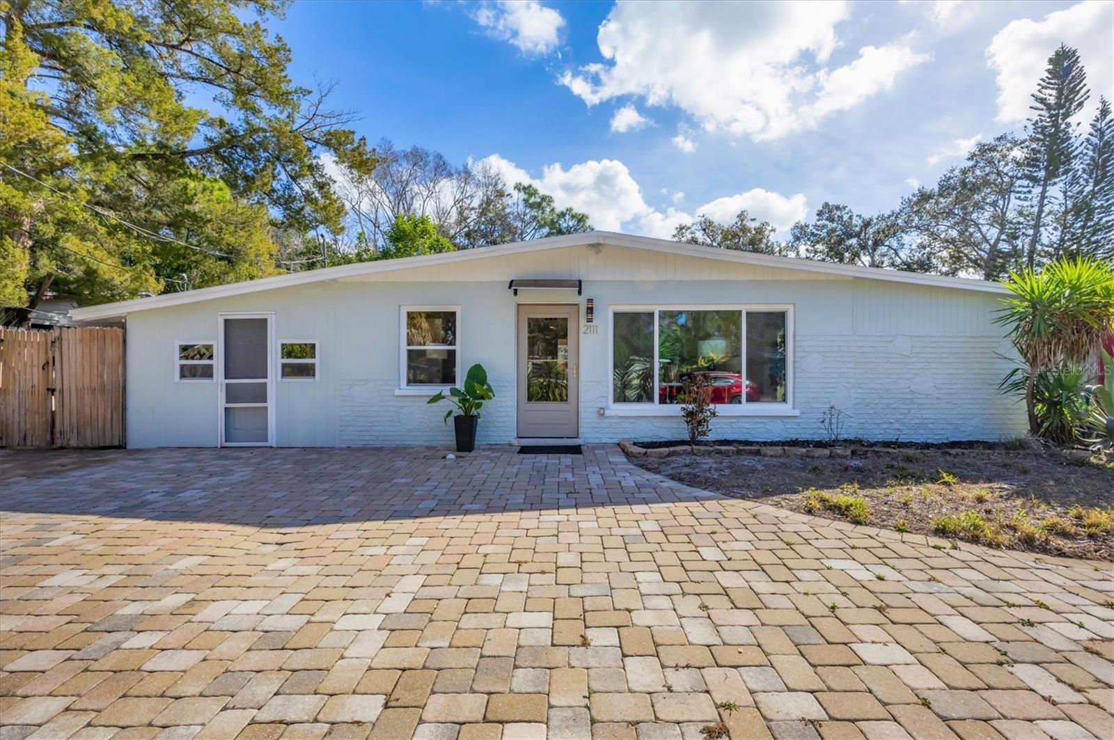 Details for 2111 Vinson Avenue, SARASOTA, FL 34232