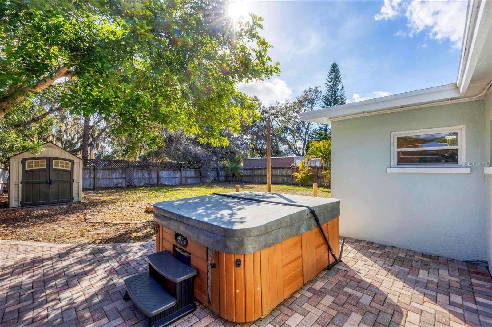 Image 2 of 33 For 2111 Vinson Avenue