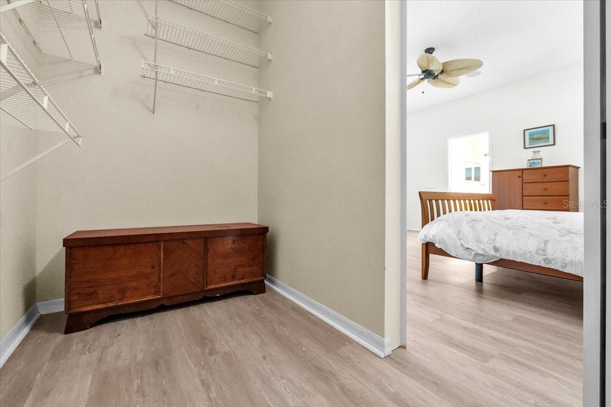 Image 25 of 58 For 7626 Desert Inn Way