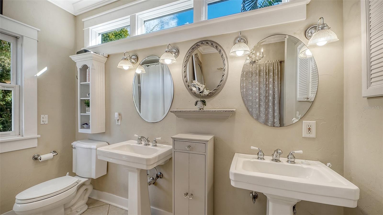 Image 24 of 50 For 1751 Floyd Street