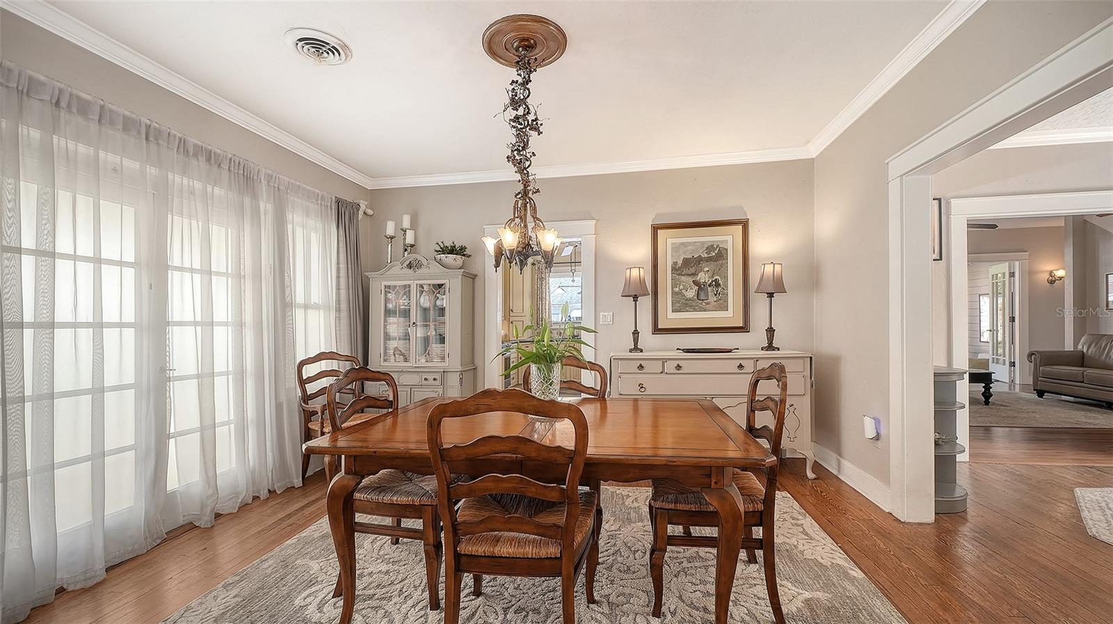 Image 8 of 50 For 1751 Floyd Street