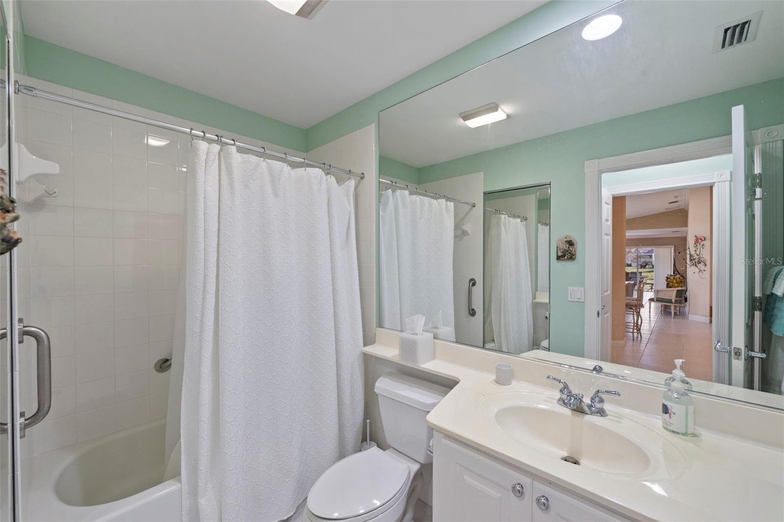 Image 16 of 60 For 7772 Camminare Drive