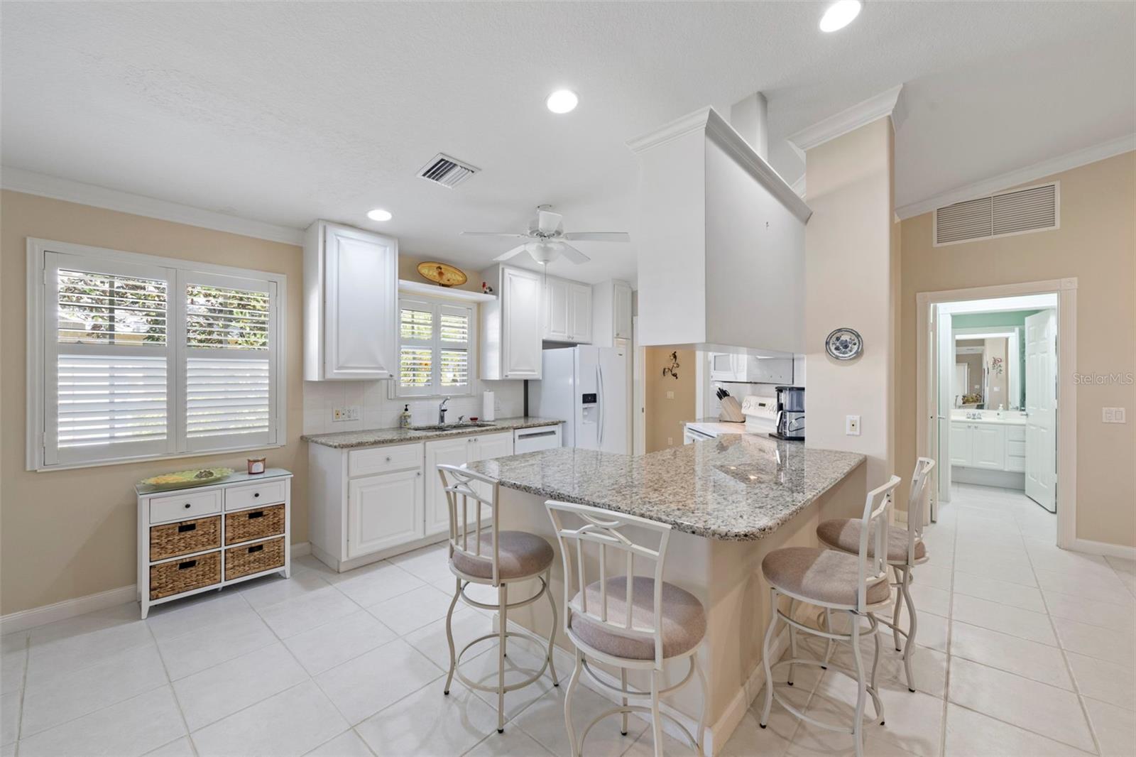 Image 5 of 60 For 7772 Camminare Drive