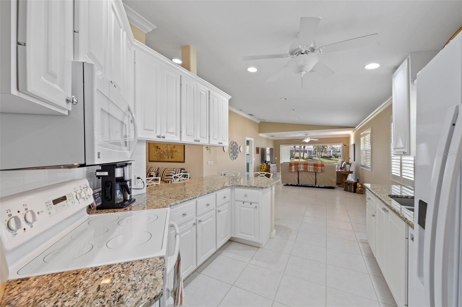 Image 7 of 60 For 7772 Camminare Drive