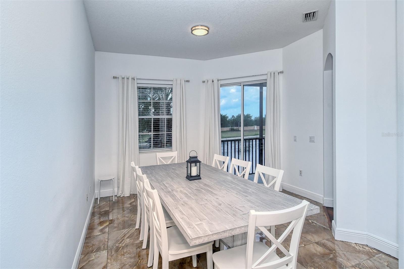 Image 20 of 73 For 8363 Miramar Way 203