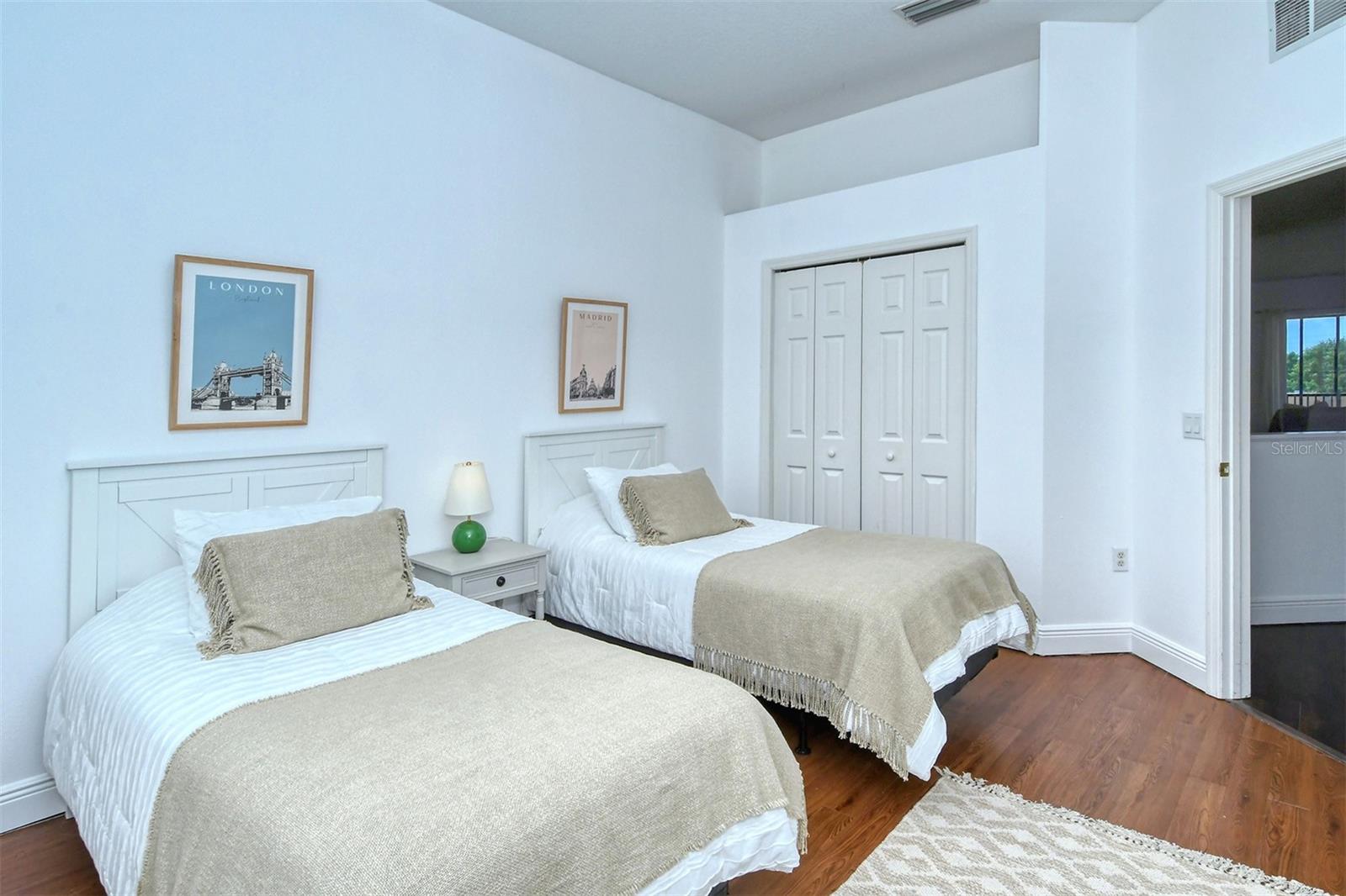 Image 32 of 73 For 8363 Miramar Way 203