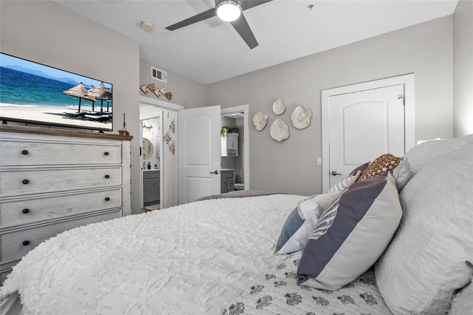 Image 24 of 69 For 4130 Central Sarasota Parkway 1817