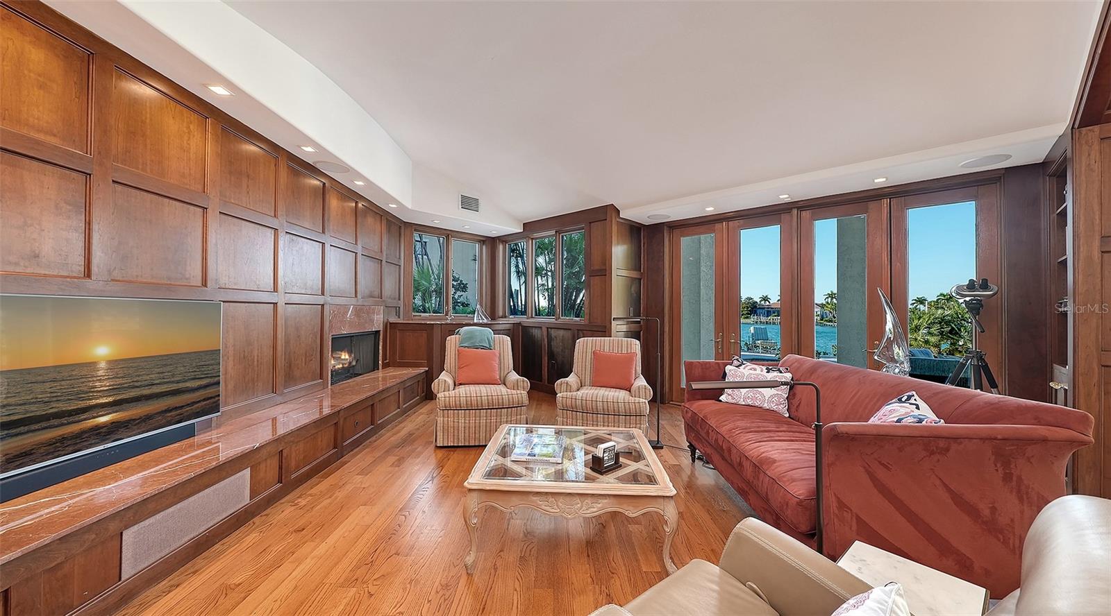 Image 18 of 65 For 316 Royal Flamingo Drive