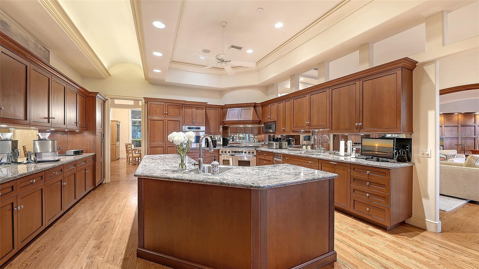 Image 24 of 65 For 316 Royal Flamingo Drive