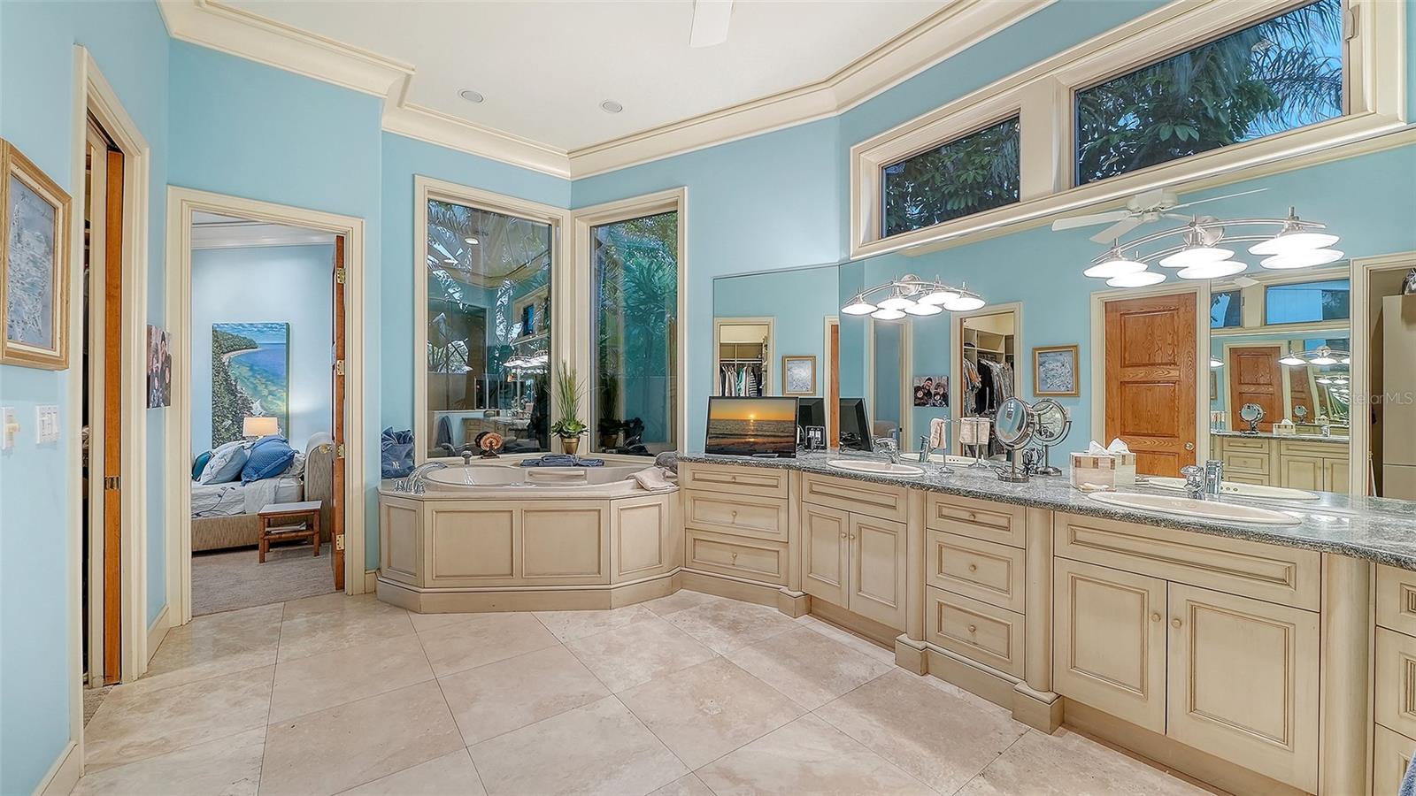 Image 40 of 65 For 316 Royal Flamingo Drive