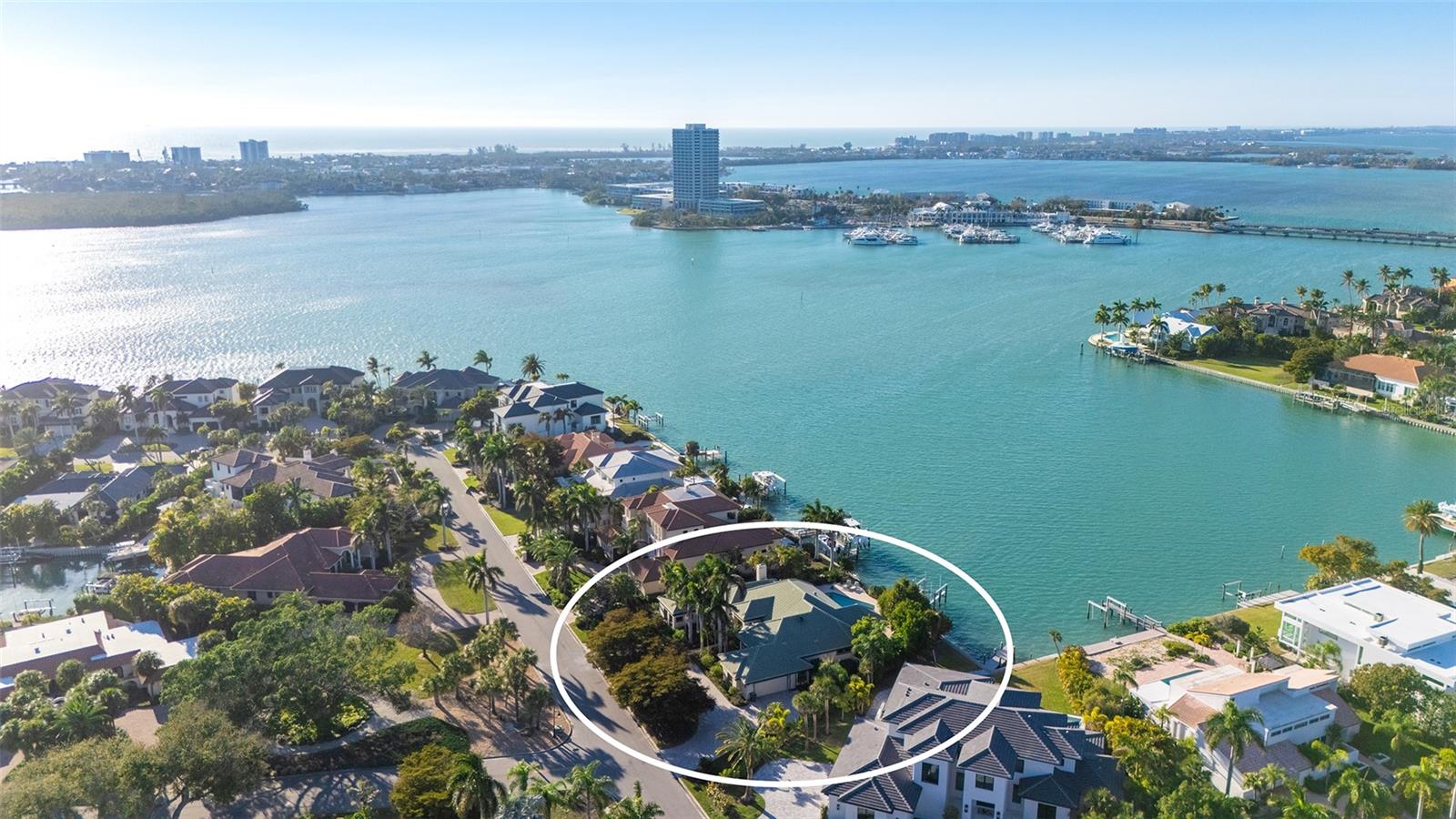 Image 5 of 65 For 316 Royal Flamingo Drive