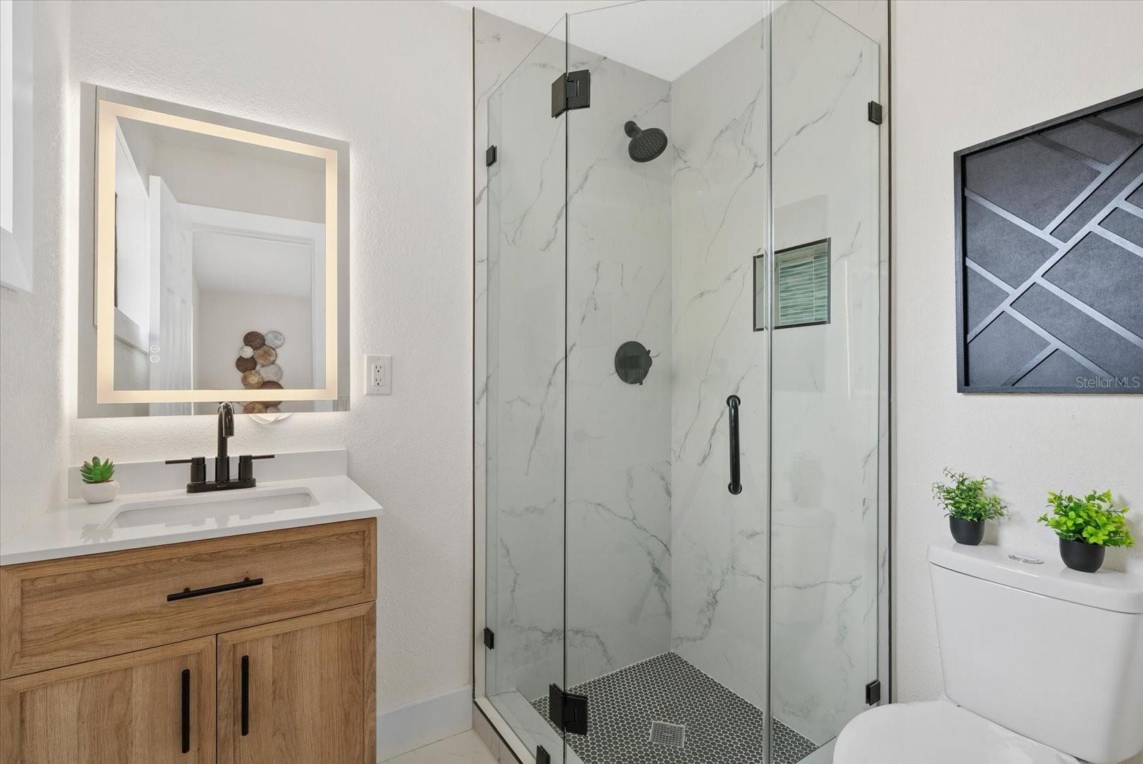 Image 19 of 27 For 2535 Floyd Street