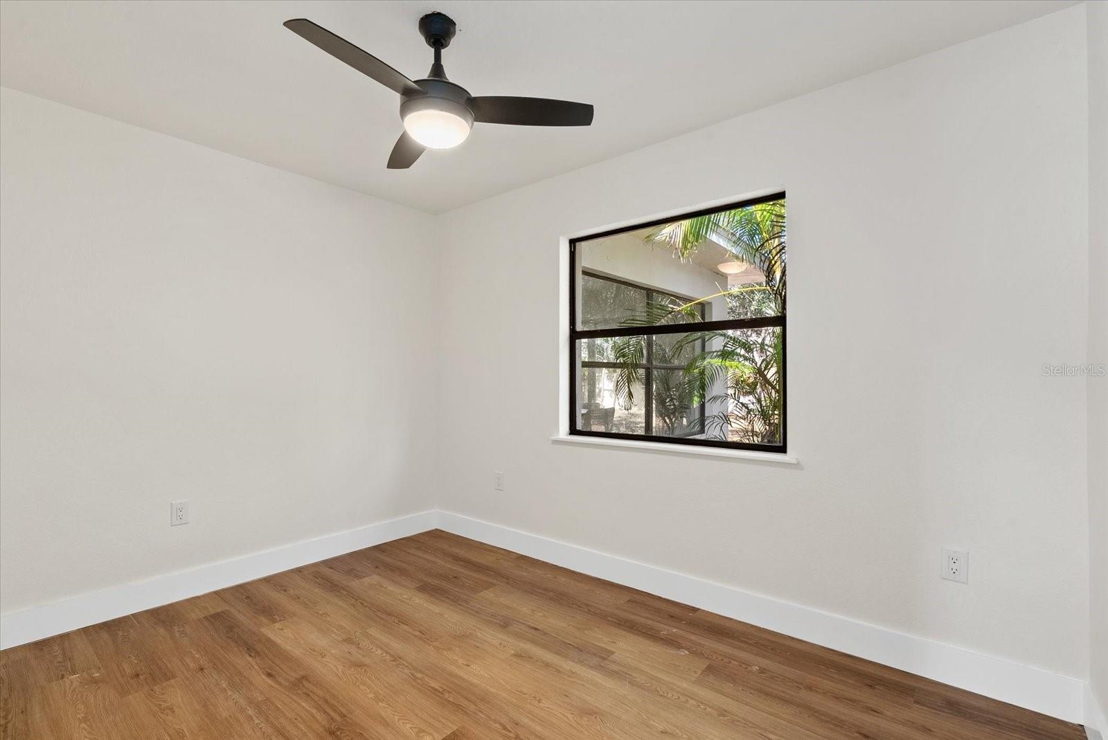 Image 23 of 27 For 2535 Floyd Street