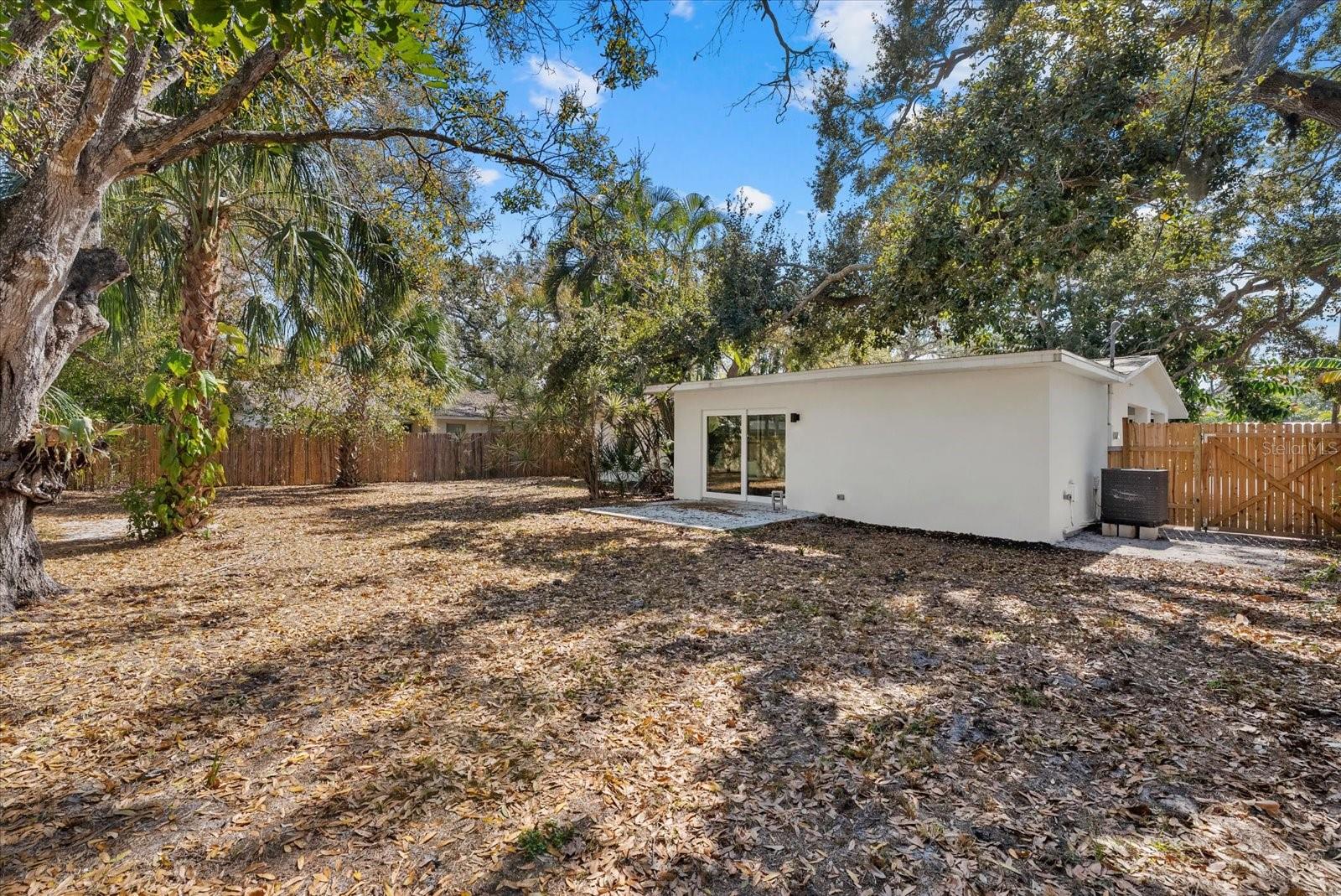 Image 25 of 27 For 2535 Floyd Street