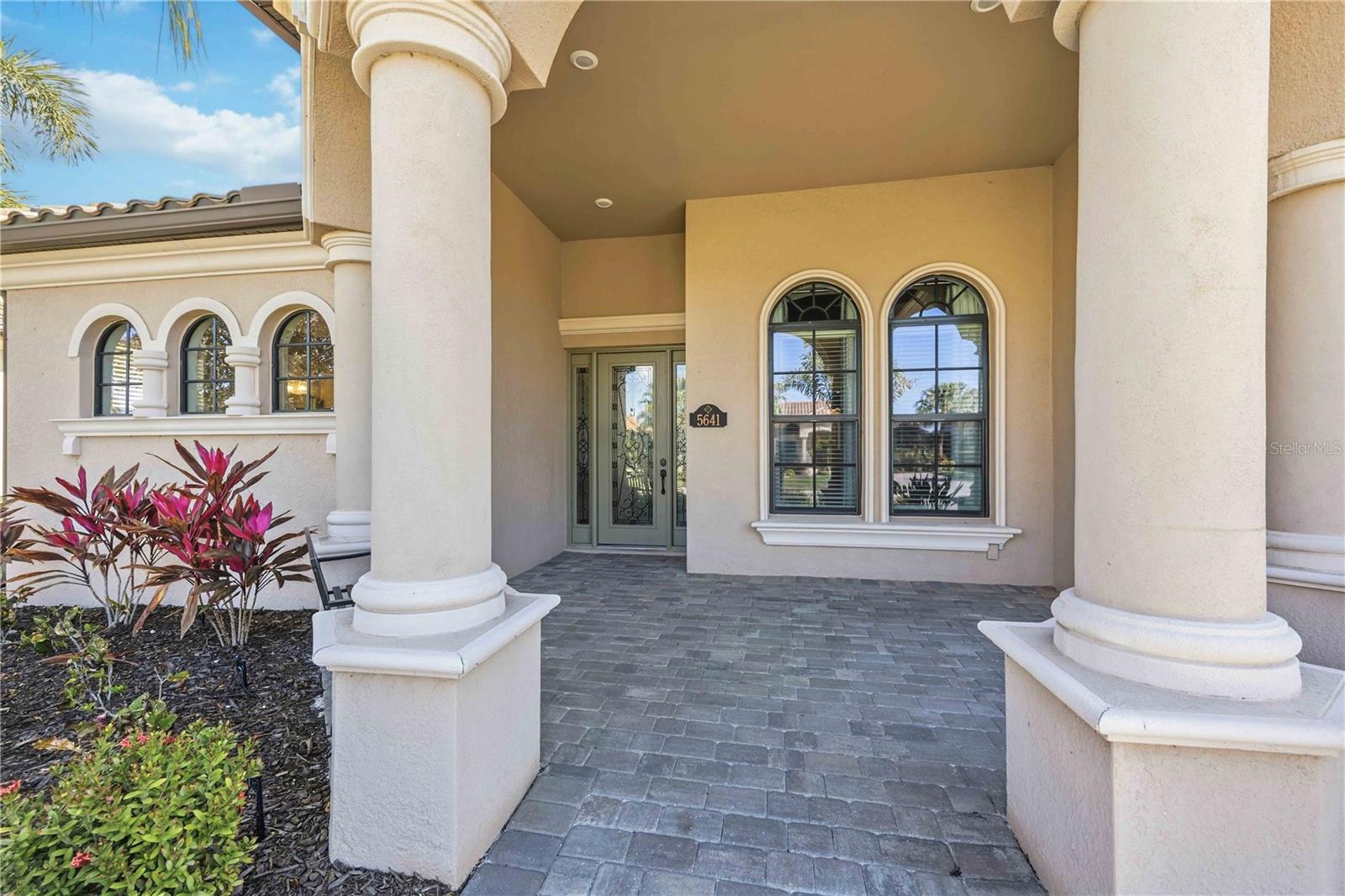 Image 5 of 99 For 5641 Arnie Loop