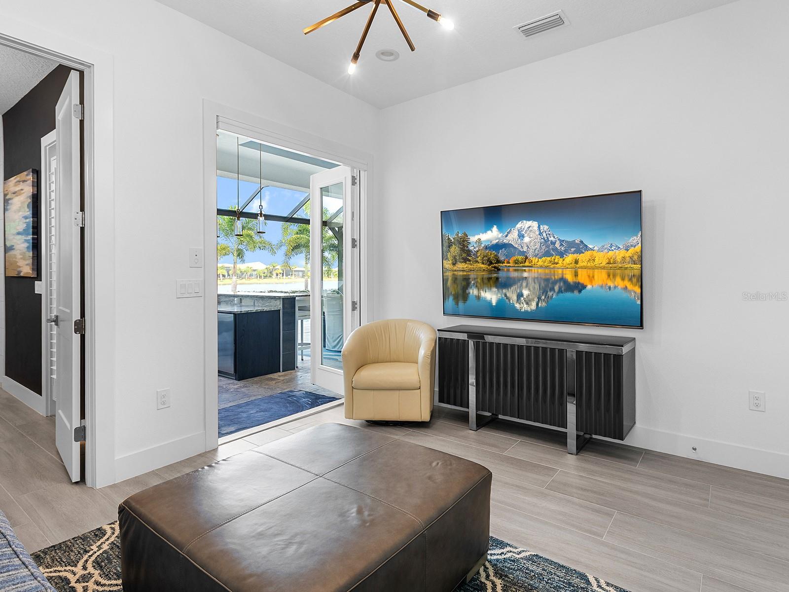 Image 19 of 85 For 8493 Pavia Way