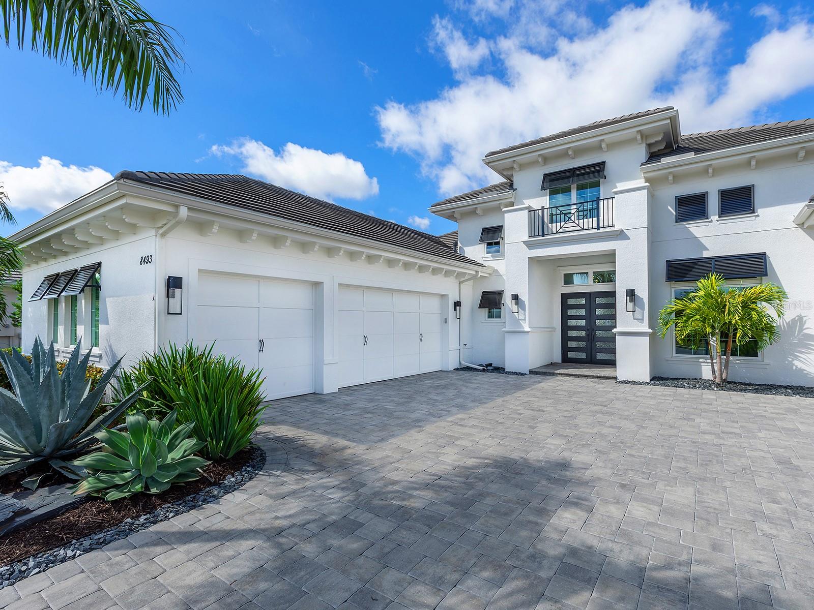 Image 8 of 85 For 8493 Pavia Way