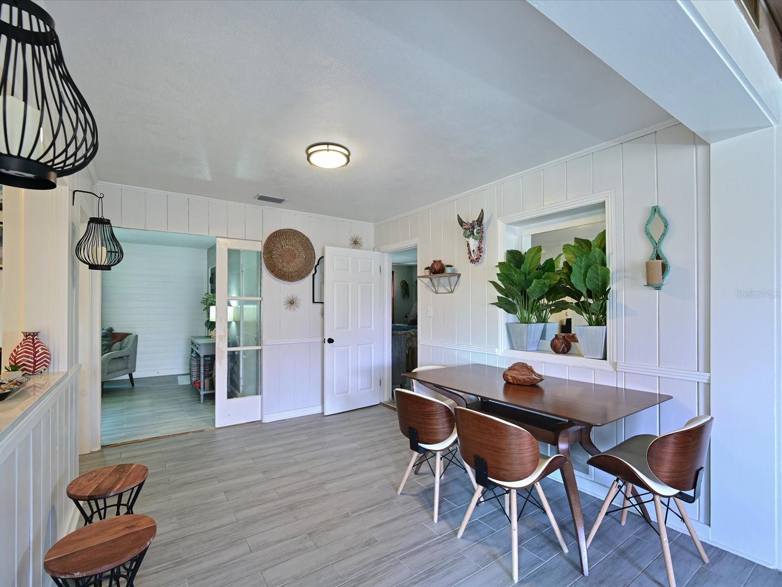 Image 7 of 31 For 3307 3rd Avenue W