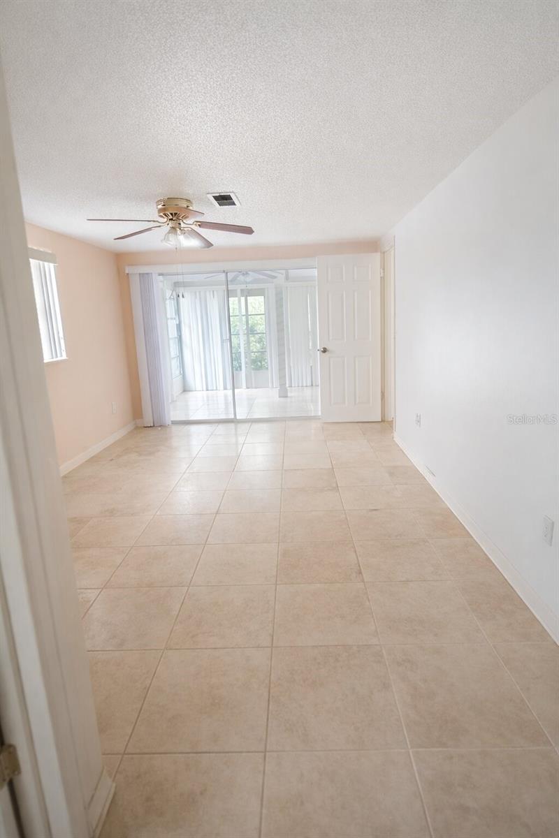 Image 10 of 10 For 8702 Village Mill Row