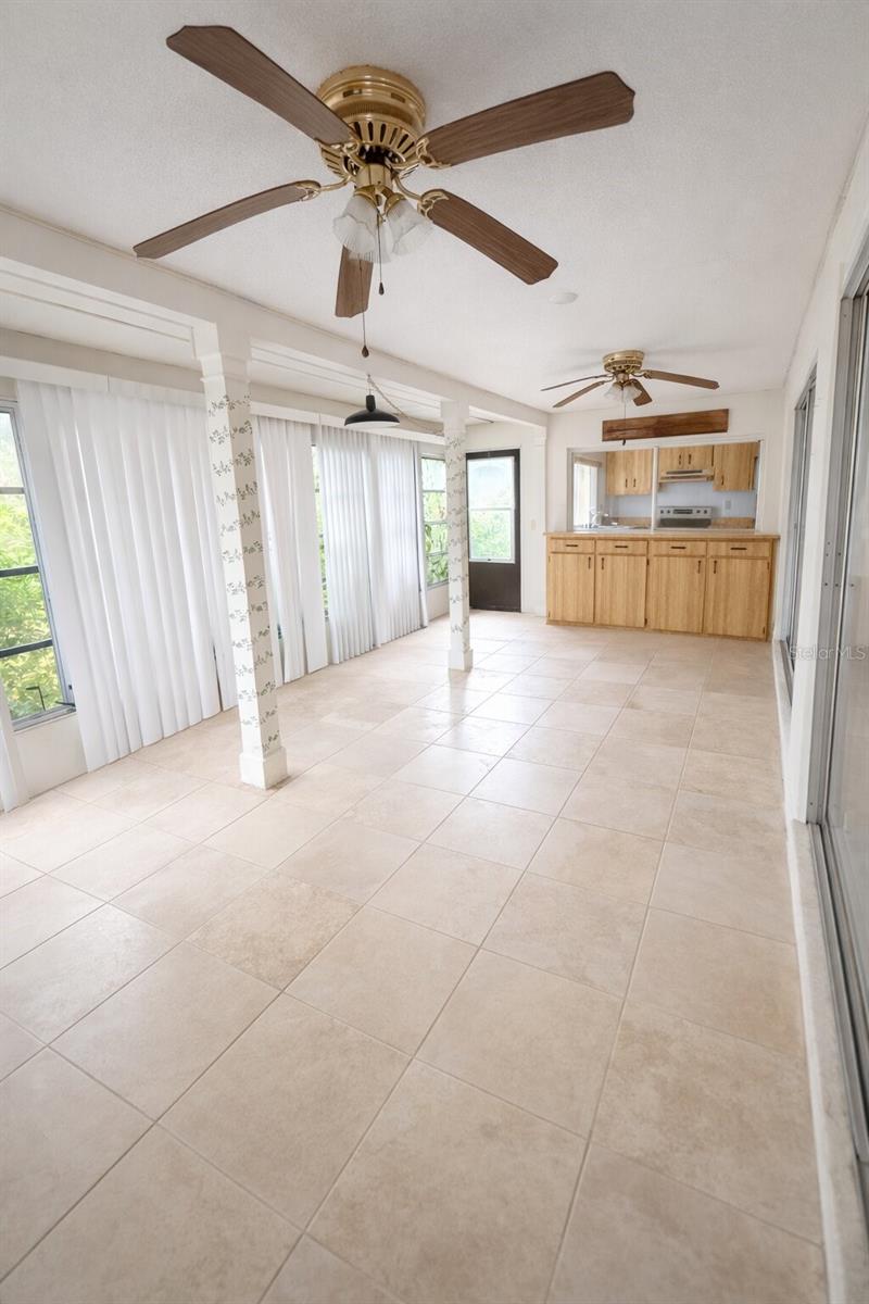 Image 3 of 10 For 8702 Village Mill Row