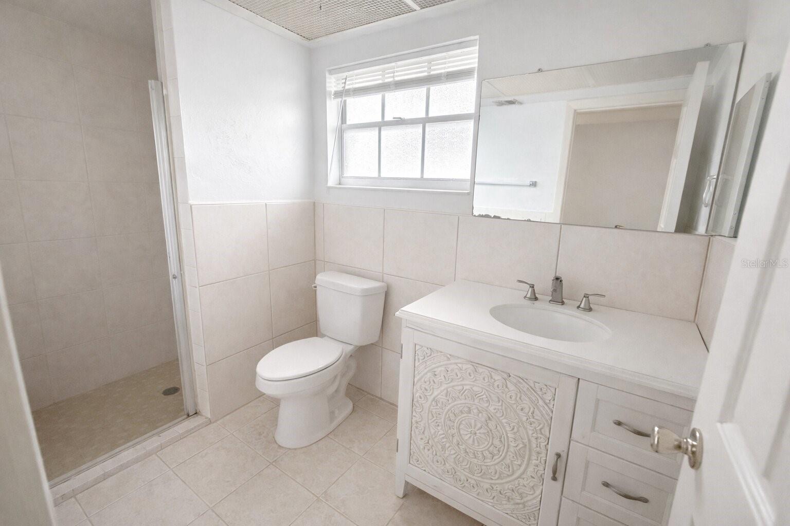 Image 5 of 10 For 8702 Village Mill Row