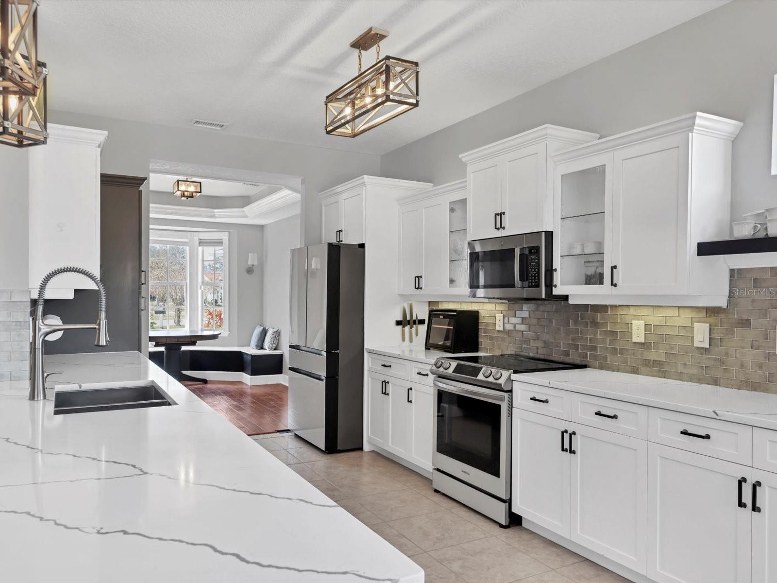 Image 17 of 58 For 6813 Short Creek Lane