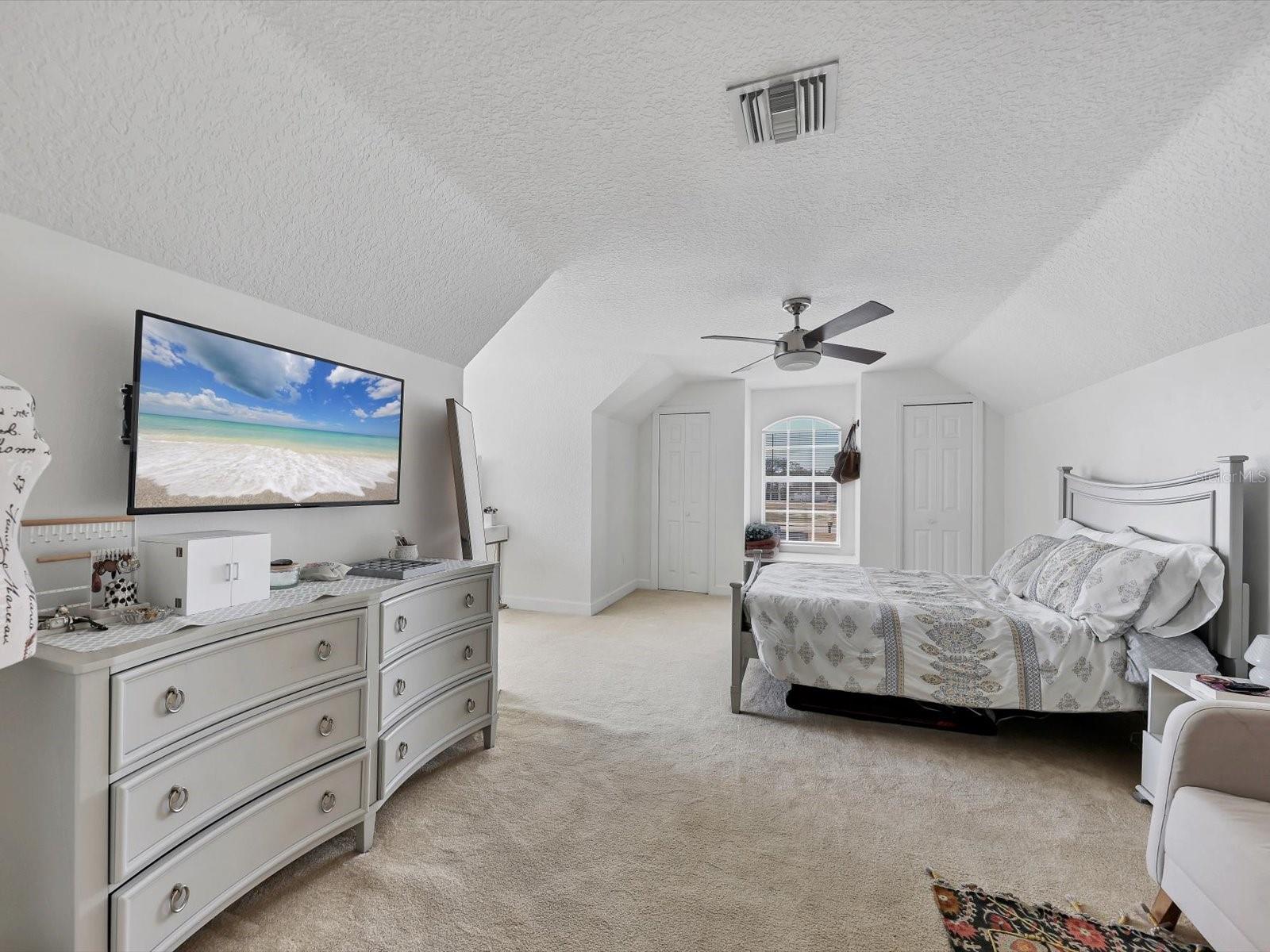 Image 37 of 58 For 6813 Short Creek Lane